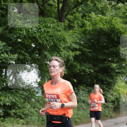 15.06.2025 - REWE Women's Run Jannik Wohlers http://msf.ph/oto/7973574 15.06.2025 10:08:16 Laufen 5578 meine-sportfotos.de
