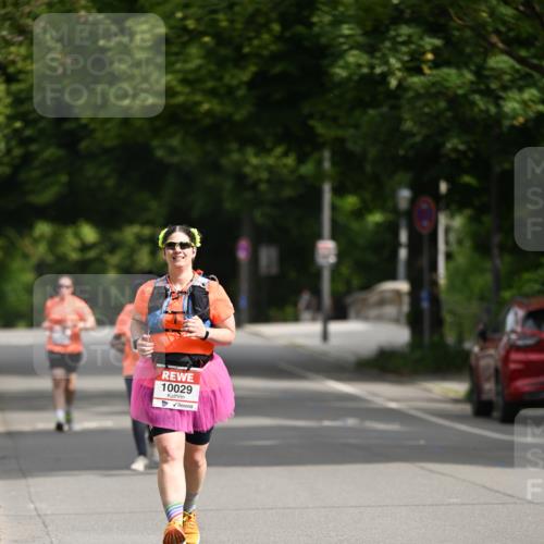 15.06.2025 - REWE Women's Run Dr. Thomas Lammeyer http://msf.ph/oto/7973609 15.06.2025 10:05:33 Laufen 10029 meine-sportfotos.de