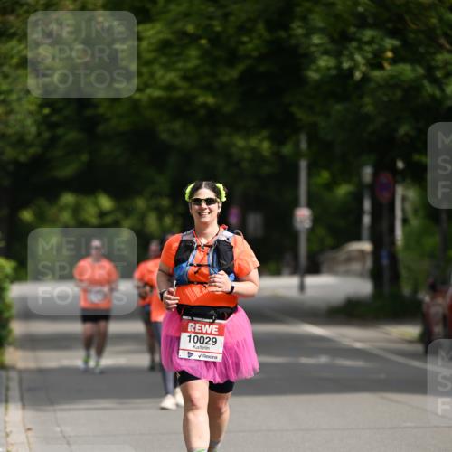15.06.2025 - REWE Women's Run Dr. Thomas Lammeyer http://msf.ph/oto/7973650 15.06.2025 10:05:34 Laufen 10029 meine-sportfotos.de