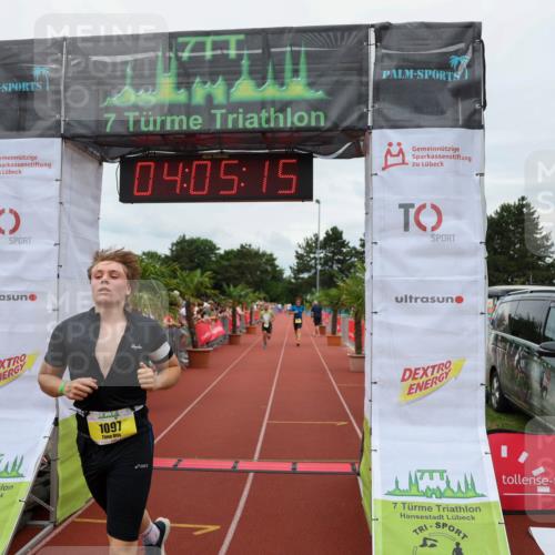 15.06.2025 - 7 Türme Triathlon Michael Strokosch http://msf.ph/oto/7973672 15.06.2025 14:05:15 Ziel 465, 846, 974, 1097 meine-sportfotos.de