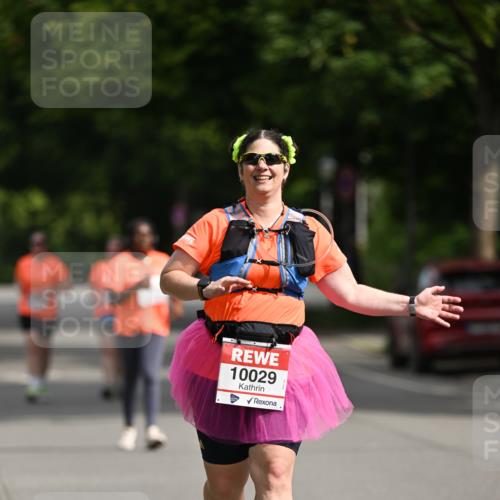 15.06.2025 - REWE Women's Run Dr. Thomas Lammeyer http://msf.ph/oto/7973677 15.06.2025 10:05:37 Laufen 10029 meine-sportfotos.de