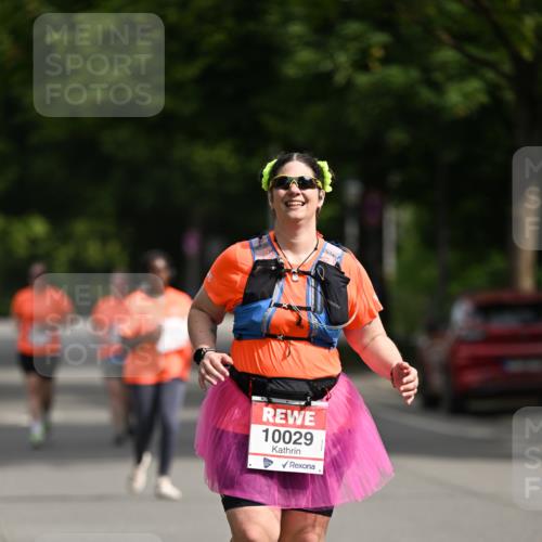 15.06.2025 - REWE Women's Run Dr. Thomas Lammeyer http://msf.ph/oto/7973678 15.06.2025 10:05:37 Laufen 10029 meine-sportfotos.de