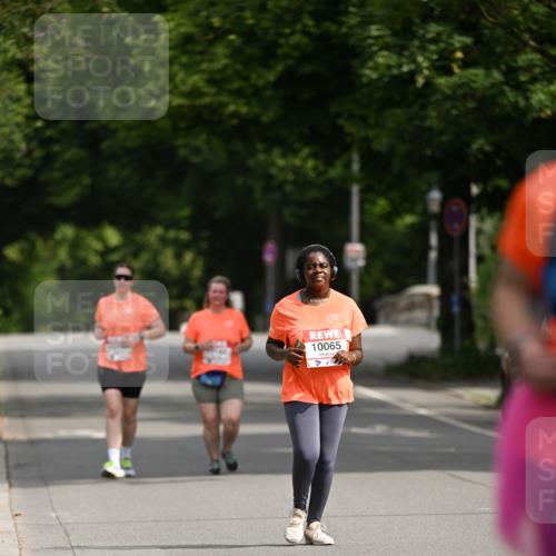 15.06.2025 - REWE Women's Run Dr. Thomas Lammeyer http://msf.ph/oto/7973726 15.06.2025 10:05:39 Laufen 10, 065 meine-sportfotos.de
