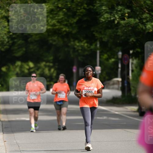 15.06.2025 - REWE Women's Run Dr. Thomas Lammeyer http://msf.ph/oto/7973729 15.06.2025 10:05:40 Laufen 10065 meine-sportfotos.de