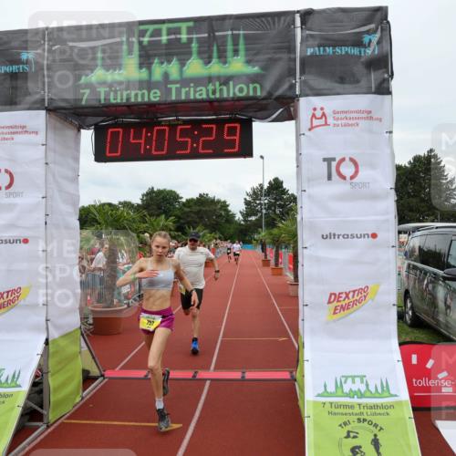 15.06.2025 - 7 Türme Triathlon Michael Strokosch http://msf.ph/oto/7973760 15.06.2025 14:05:28 Ziel 757, 1144 meine-sportfotos.de