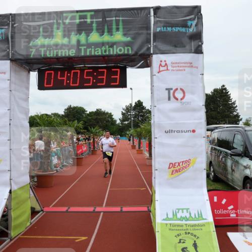 15.06.2025 - 7 Türme Triathlon Michael Strokosch http://msf.ph/oto/7973788 15.06.2025 14:05:33 Ziel 757, 926, 1139, 1144 meine-sportfotos.de