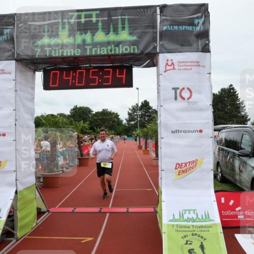 15.06.2025 - 7 Türme Triathlon Michael Strokosch http://msf.ph/oto/7973799 15.06.2025 14:05:34 Ziel 757, 926, 1139, 1144 meine-sportfotos.de