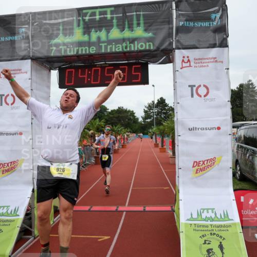 15.06.2025 - 7 Türme Triathlon Michael Strokosch http://msf.ph/oto/7973821 15.06.2025 14:05:35 Ziel 757, 926, 1139, 1144 meine-sportfotos.de