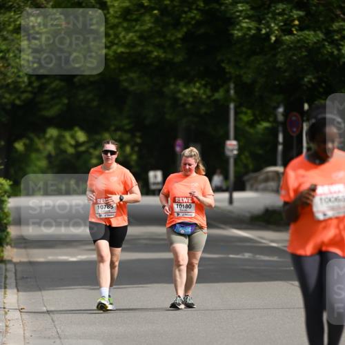 15.06.2025 - REWE Women's Run Dr. Thomas Lammeyer http://msf.ph/oto/7973833 15.06.2025 10:05:44 Laufen 10785, 10180, 1006 meine-sportfotos.de