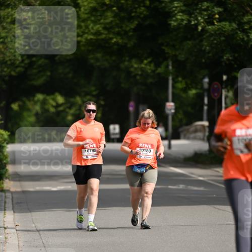 15.06.2025 - REWE Women's Run Dr. Thomas Lammeyer http://msf.ph/oto/7973852 15.06.2025 10:05:44 Laufen 10785, 10180 meine-sportfotos.de