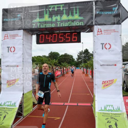 15.06.2025 - 7 Türme Triathlon Michael Strokosch http://msf.ph/oto/7973930 15.06.2025 14:05:56 Ziel 477, 599, 633, 971, 984 meine-sportfotos.de