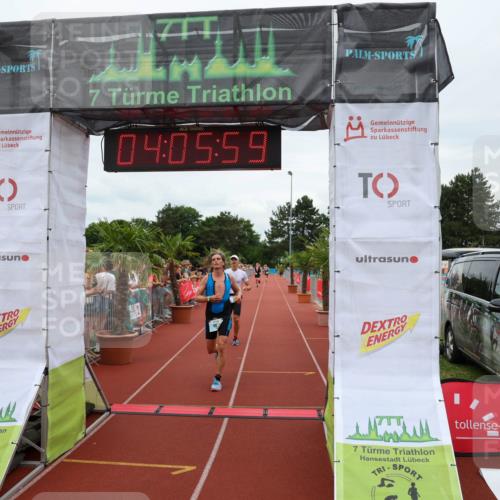 15.06.2025 - 7 Türme Triathlon Michael Strokosch http://msf.ph/oto/7973944 15.06.2025 14:05:59 Ziel 477, 599, 633, 657, 984 meine-sportfotos.de