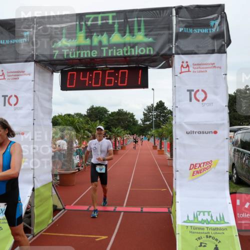 15.06.2025 - 7 Türme Triathlon Michael Strokosch http://msf.ph/oto/7973972 15.06.2025 14:06:01 Ziel 477, 599, 633, 657, 984 meine-sportfotos.de