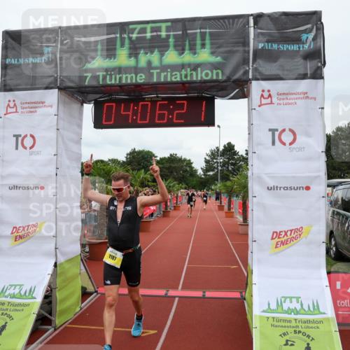 15.06.2025 - 7 Türme Triathlon Michael Strokosch http://msf.ph/oto/7974078 15.06.2025 14:06:21 Ziel 196, 370, 989, 1187 meine-sportfotos.de