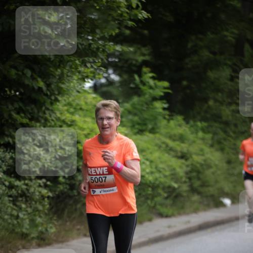 15.06.2025 - REWE Women's Run Jannik Wohlers http://msf.ph/oto/7974080 15.06.2025 10:08:45 Laufen 5007 meine-sportfotos.de