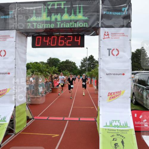 15.06.2025 - 7 Türme Triathlon Michael Strokosch http://msf.ph/oto/7974088 15.06.2025 14:06:24 Ziel 196, 370, 989, 1187 meine-sportfotos.de