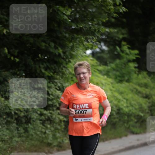 15.06.2025 - REWE Women's Run Jannik Wohlers http://msf.ph/oto/7974107 15.06.2025 10:08:45 Laufen 5007 meine-sportfotos.de