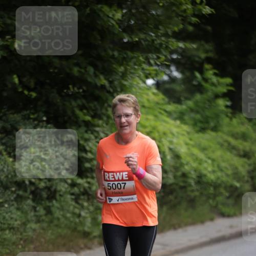 15.06.2025 - REWE Women's Run Jannik Wohlers http://msf.ph/oto/7974118 15.06.2025 10:08:45 Laufen 5007 meine-sportfotos.de
