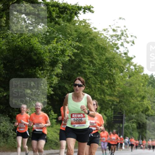 15.06.2025 - REWE Women's Run Jannik Wohlers http://msf.ph/oto/7974162 15.06.2025 10:08:51 Laufen 5419, 5226 meine-sportfotos.de
