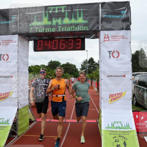 15.06.2025 - 7 Türme Triathlon Michael Strokosch http://msf.ph/oto/7974180 15.06.2025 14:06:33 Ziel 196, 370, 989, 1130 meine-sportfotos.de
