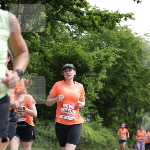 15.06.2025 - REWE Women's Run Jannik Wohlers http://msf.ph/oto/7974187 15.06.2025 10:08:53 Laufen 76, 5448 meine-sportfotos.de