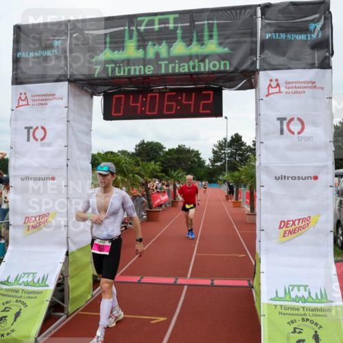 15.06.2025 - 7 Türme Triathlon Michael Strokosch http://msf.ph/oto/7974231 15.06.2025 14:06:42 Ziel 311, 807, 1074 meine-sportfotos.de