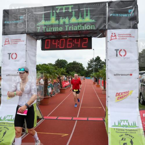 15.06.2025 - 7 Türme Triathlon Michael Strokosch http://msf.ph/oto/7974243 15.06.2025 14:06:42 Ziel 311, 807, 1074 meine-sportfotos.de