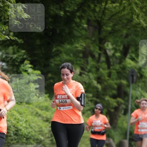 15.06.2025 - REWE Women's Run Jannik Wohlers http://msf.ph/oto/7974350 15.06.2025 10:09:06 Laufen 5408 meine-sportfotos.de