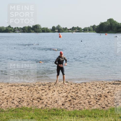 21.06.2025 - 27. Vierlanden-Triathlon MichiJ http://msf.ph/oto/7974375 15.06.2026 08:39:42 Schwimmen 59, 168 meine-sportfotos.de