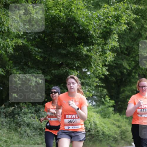 15.06.2025 - REWE Women's Run Jannik Wohlers http://msf.ph/oto/7974474 15.06.2025 10:09:13 Laufen 52, 5681 meine-sportfotos.de