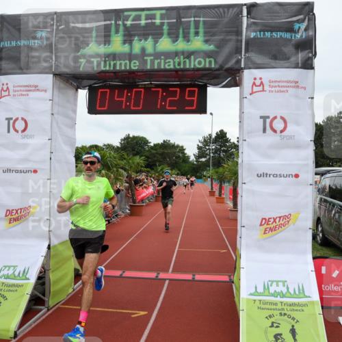 15.06.2025 - 7 Türme Triathlon Michael Strokosch http://msf.ph/oto/7974488 15.06.2025 14:07:29 Ziel 667, 884, 1063 meine-sportfotos.de