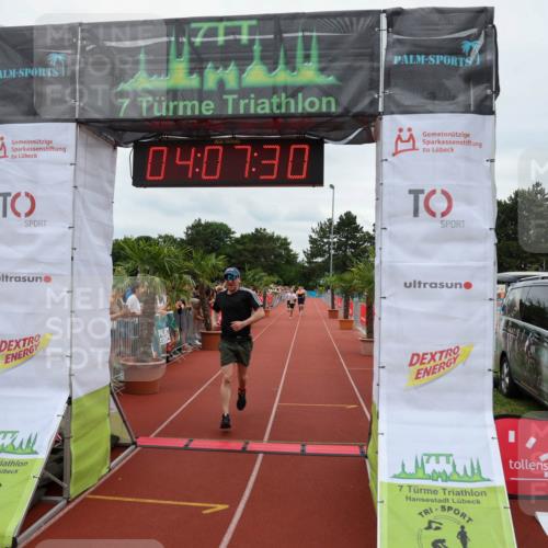 15.06.2025 - 7 Türme Triathlon Michael Strokosch http://msf.ph/oto/7974496 15.06.2025 14:07:30 Ziel 667, 884, 1063 meine-sportfotos.de
