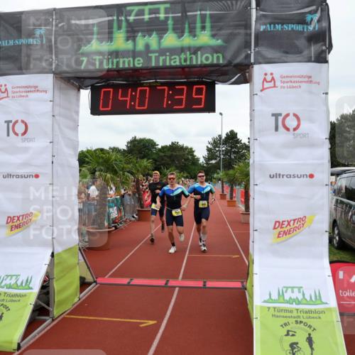 15.06.2025 - 7 Türme Triathlon Michael Strokosch http://msf.ph/oto/7974561 15.06.2025 14:07:38 Ziel 884, 927, 1054, 1055, 1091, 1197 meine-sportfotos.de