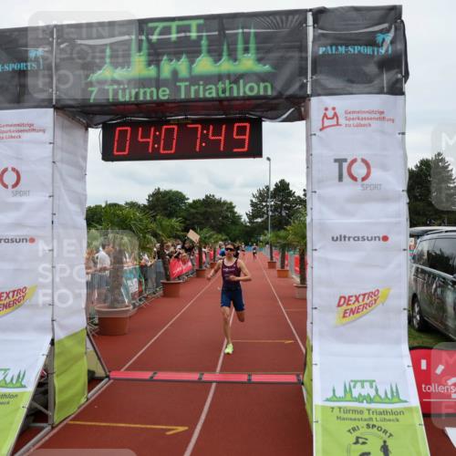 15.06.2025 - 7 Türme Triathlon Michael Strokosch http://msf.ph/oto/7974610 15.06.2025 14:07:49 Ziel 624, 853 meine-sportfotos.de