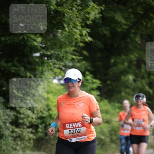 15.06.2025 - REWE Women's Run Jannik Wohlers http://msf.ph/oto/7974622 15.06.2025 10:09:28 Laufen 5202 meine-sportfotos.de