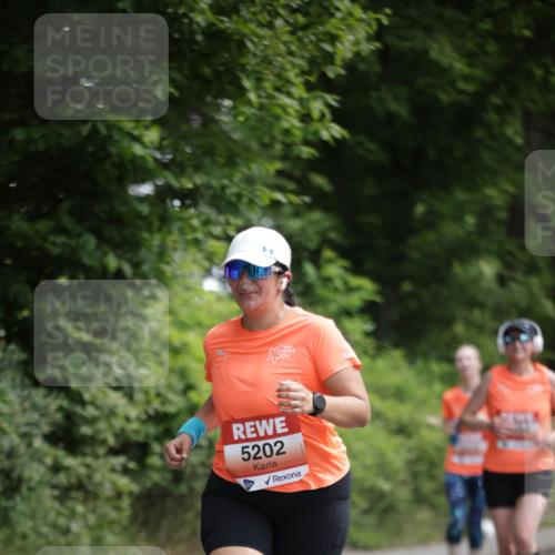 15.06.2025 - REWE Women's Run Jannik Wohlers http://msf.ph/oto/7974627 15.06.2025 10:09:28 Laufen 5202 meine-sportfotos.de