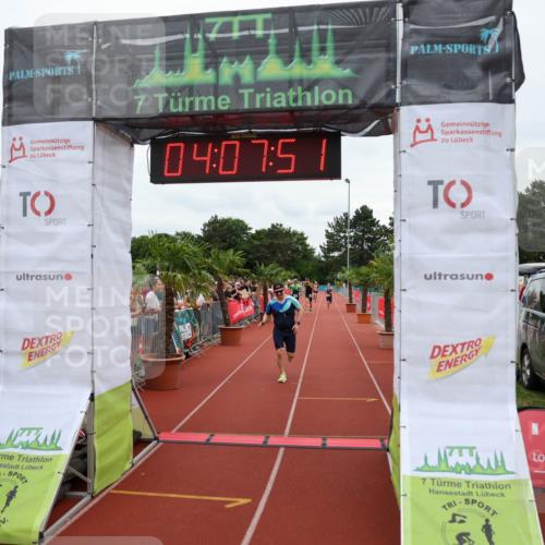 15.06.2025 - 7 Türme Triathlon Michael Strokosch http://msf.ph/oto/7974631 15.06.2025 14:07:51 Ziel 565, 624, 853 meine-sportfotos.de