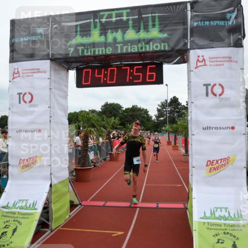 15.06.2025 - 7 Türme Triathlon Michael Strokosch http://msf.ph/oto/7974652 15.06.2025 14:07:55 Ziel 490, 565, 624, 853, 933 meine-sportfotos.de
