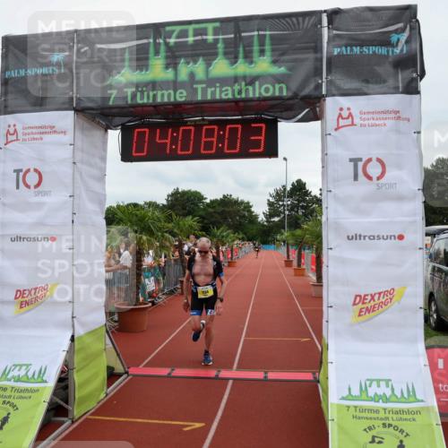 15.06.2025 - 7 Türme Triathlon Michael Strokosch http://msf.ph/oto/7974719 15.06.2025 14:08:03 Ziel 490, 565, 933, 1134 meine-sportfotos.de