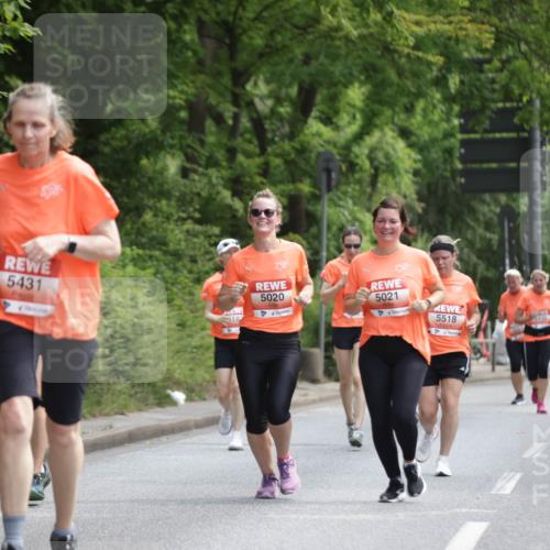 15.06.2025 - REWE Women's Run Jannik Wohlers http://msf.ph/oto/7974724 15.06.2025 10:09:34 Laufen 5431, 518, 5020, 5021, 5518 meine-sportfotos.de