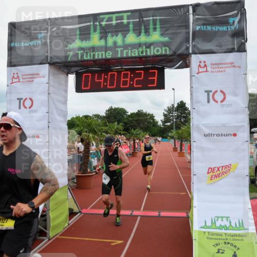 15.06.2025 - 7 Türme Triathlon Michael Strokosch http://msf.ph/oto/7974822 15.06.2025 14:08:23 Ziel 194, 899, 1127, 1138 meine-sportfotos.de