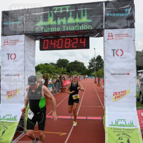 15.06.2025 - 7 Türme Triathlon Michael Strokosch http://msf.ph/oto/7974832 15.06.2025 14:08:24 Ziel 194, 1127, 1138 meine-sportfotos.de