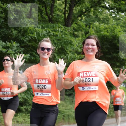 15.06.2025 - REWE Women's Run Jannik Wohlers http://msf.ph/oto/7974833 15.06.2025 10:09:39 Laufen 5020, 5216, 5021 meine-sportfotos.de