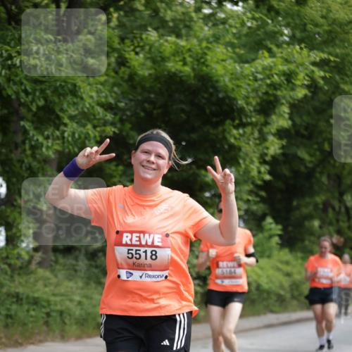 15.06.2025 - REWE Women's Run Jannik Wohlers http://msf.ph/oto/7974861 15.06.2025 10:09:40 Laufen 5518, 5184 meine-sportfotos.de