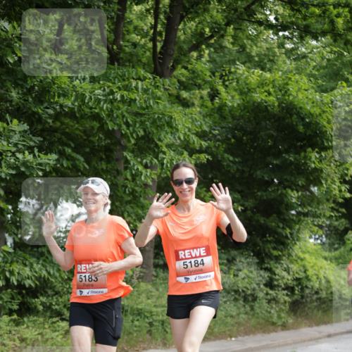 15.06.2025 - REWE Women's Run Jannik Wohlers http://msf.ph/oto/7974915 15.06.2025 10:09:42 Laufen 5183, 5184 meine-sportfotos.de