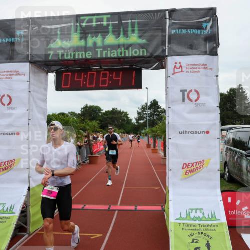 15.06.2025 - 7 Türme Triathlon Michael Strokosch http://msf.ph/oto/7974931 15.06.2025 14:08:41 Ziel 325, 375, 541, 895 meine-sportfotos.de