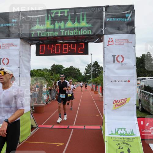15.06.2025 - 7 Türme Triathlon Michael Strokosch http://msf.ph/oto/7974935 15.06.2025 14:08:41 Ziel 325, 375, 541, 895 meine-sportfotos.de