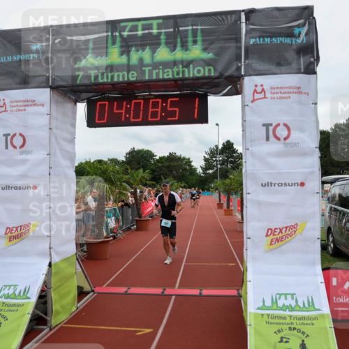 15.06.2025 - 7 Türme Triathlon Michael Strokosch http://msf.ph/oto/7975022 15.06.2025 14:08:50 Ziel 583, 627, 889, 895 meine-sportfotos.de