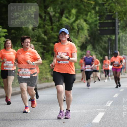 15.06.2025 - REWE Women's Run Jannik Wohlers http://msf.ph/oto/7975025 15.06.2025 10:09:53 Laufen 5261, 5477 meine-sportfotos.de