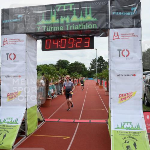 15.06.2025 - 7 Türme Triathlon Michael Strokosch http://msf.ph/oto/7975240 15.06.2025 14:09:22 Ziel 782, 797, 910 meine-sportfotos.de
